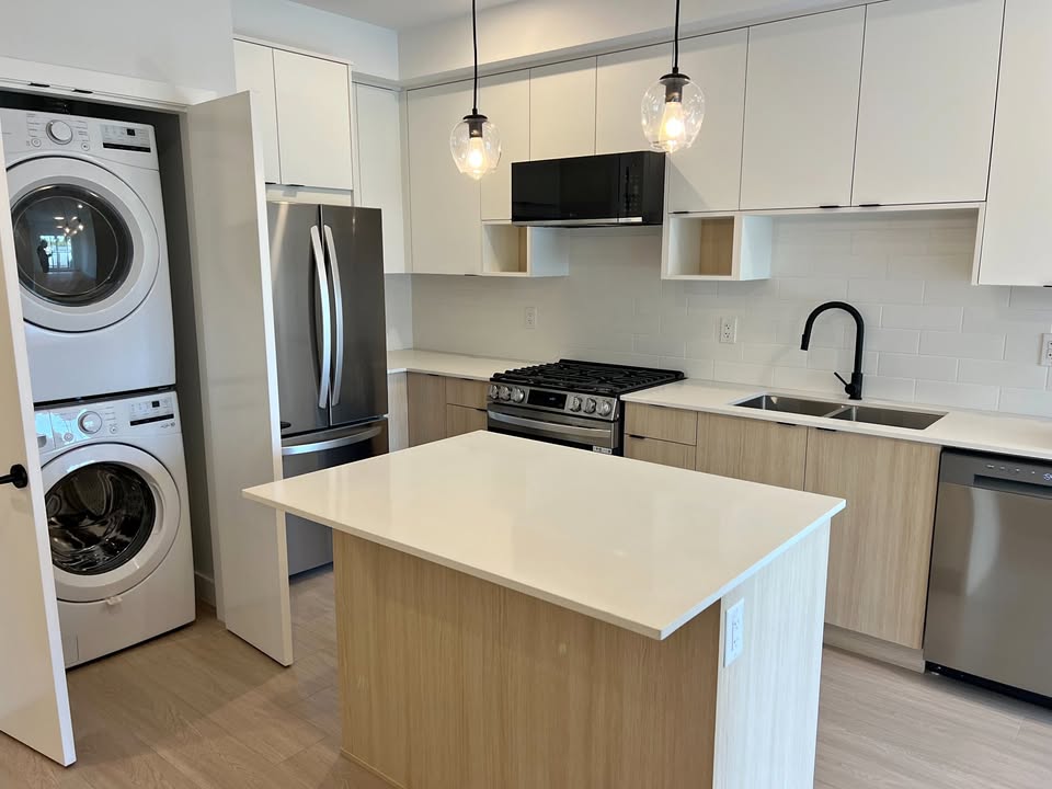 2629 Millstream Road - 315