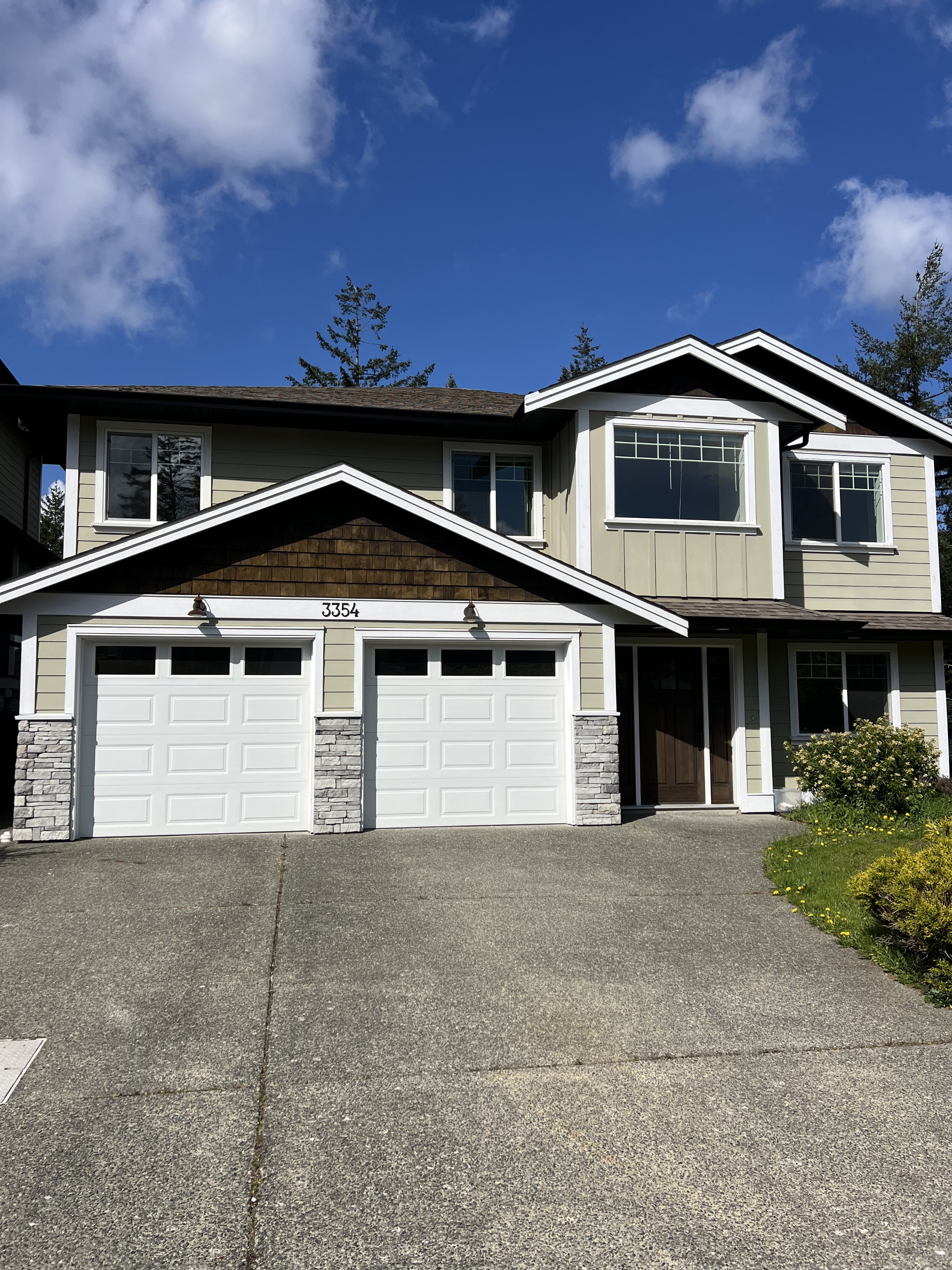 3354 Sewell Road - -